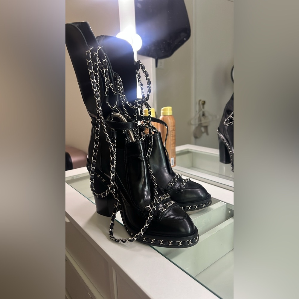 Chanel Chain Obsession Boot Sz 39C